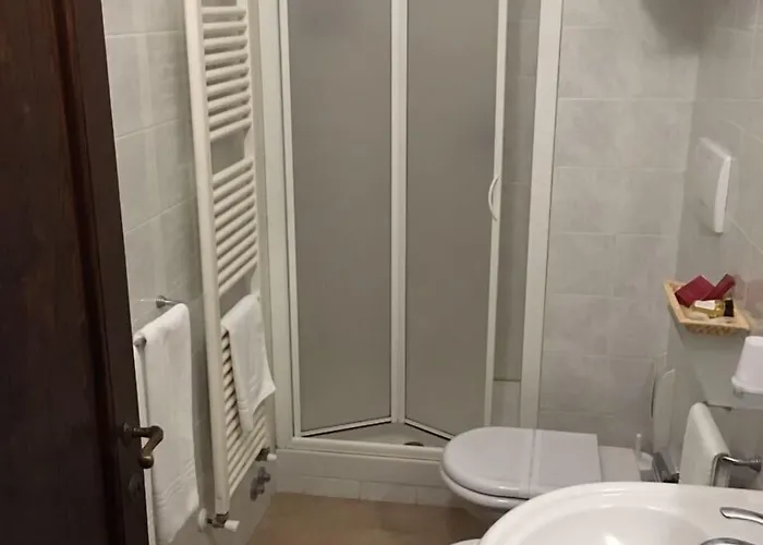 Bagno Santo بيت ضيافة ساتورنيا